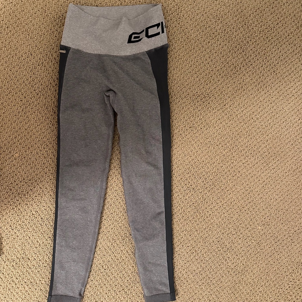 ECHT gym leggings